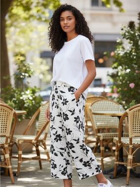LILY MORGAN High-Waist Black & White Floral loose  Women’s culottes size large